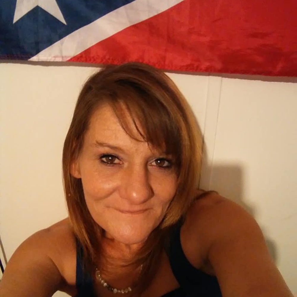 Meet your Posher, Angie
